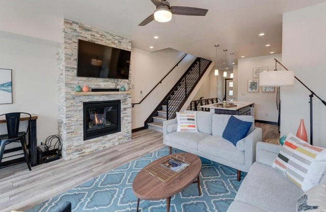New Luxury Villa #280 With Rooftop Hot Tub & Great Views - 500 Dollars Of FREE Activities & Equipment Rentals Daily