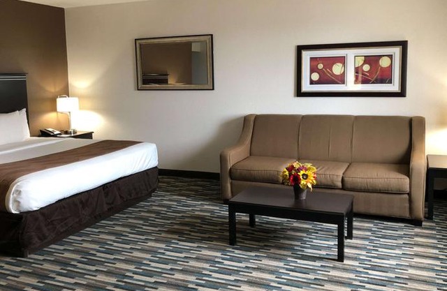 Quality Inn & Suites Denver International Airport