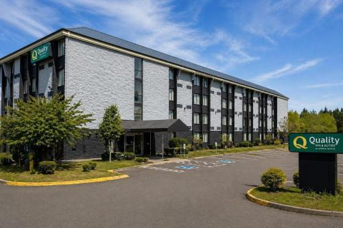 Quality Inn Suites Everett 