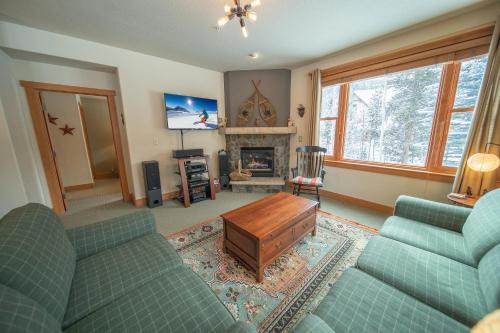 Red Hawk Townhomes 2333 by SummitCove Lodging