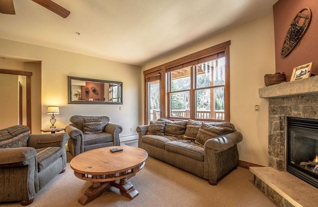 Red Hawk Townhomes 2352