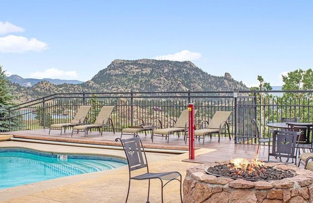 Snowdrift Peak 203 - 2 Br Condo