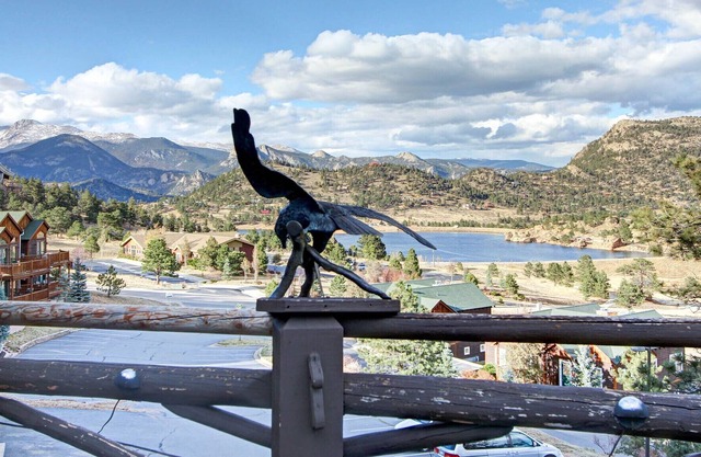 Snowdrift Peak 203 - 2 Br Condo - Lake/Mountain Views!