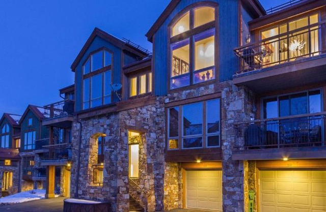 Terraces 602 by Exceptional Stays