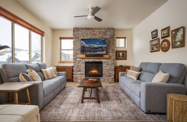 Trailhead Lodge 