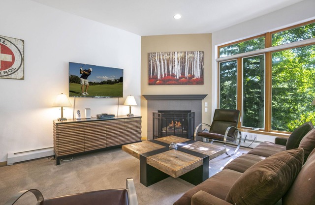 Vail Modern Spacious Multi-level Villa, SAV4D