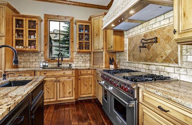 Vermont Chalet - MOUNTAIN LIVING IN VAIL AT ITS FINEST