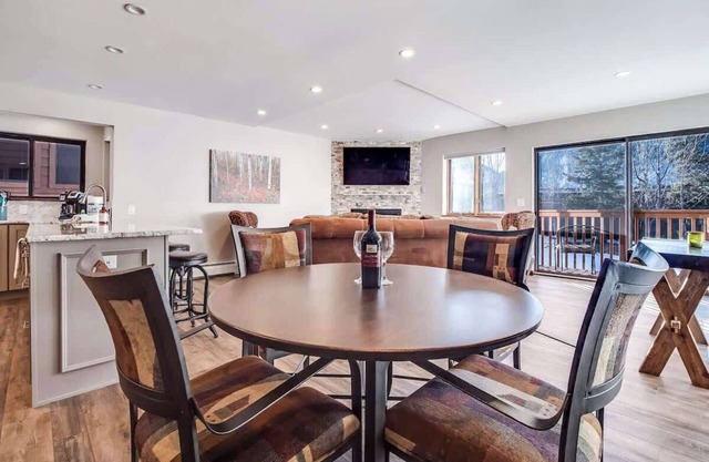 Lagoon Townhome 