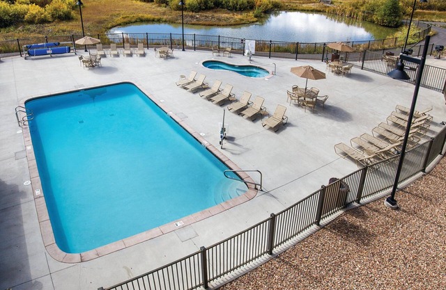 Yes...Hot Sulphur Springs!