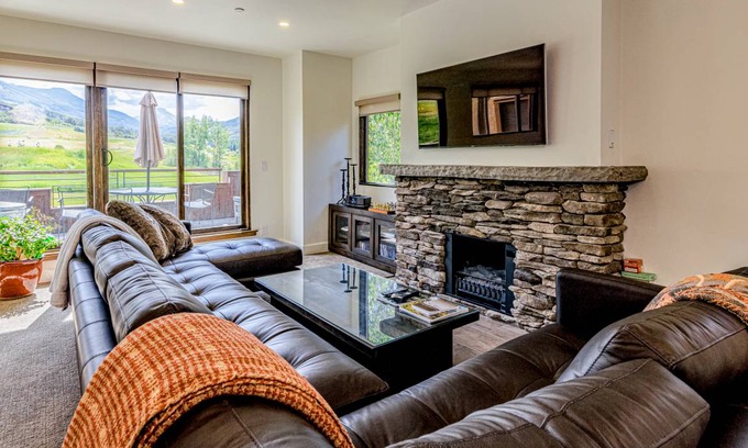 Snowmass Village Condo | 102 m² Condo ∙ 2 bedrooms ∙ 4 guests