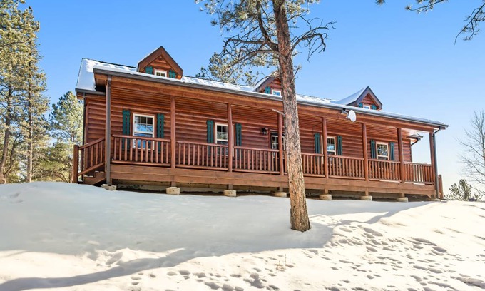 Florissant Cabin | 109 m² Cabin ∙ 2 bedrooms ∙ 6 guests