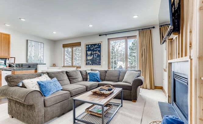 The Highlands House | 127 m² House ∙ 2 bedrooms ∙ 6 guests