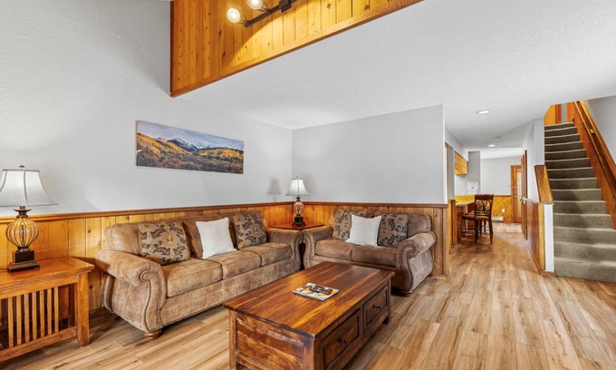 Baldy Mountain House | 136 m² House ∙ 3 bedrooms ∙ 8 guests