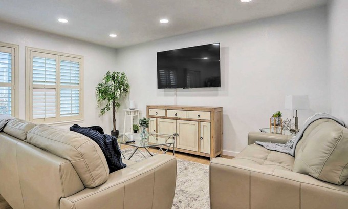 Northglenn Apartment | 139 m² Apartment ∙ 3 bedrooms ∙ 6 guests