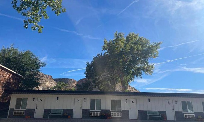 Palisade House | 144 m² Motel ∙ 6 bedrooms ∙ 21 guests