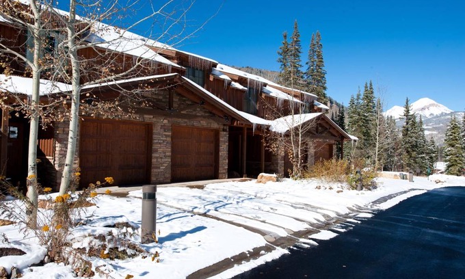 Purgatory House | 150 m² House ∙ 3 bedrooms ∙ 8 guests