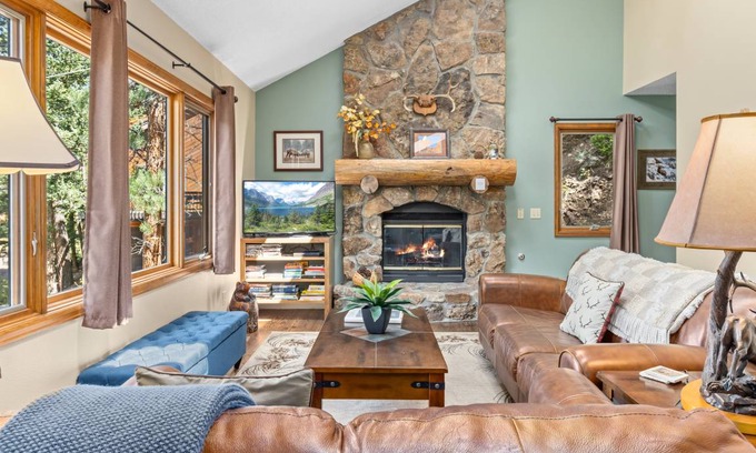 Aspen Brook House | 158 m² House ∙ 4 bedrooms ∙ 8 guests