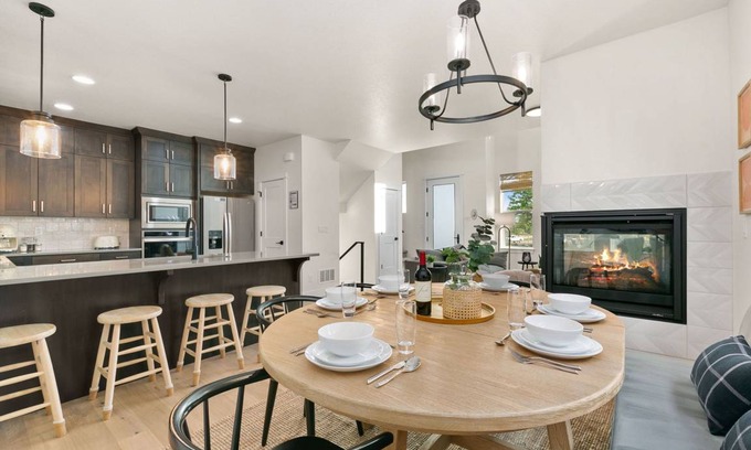 Old Town North House | 165 m² House ∙ 3 bedrooms ∙ 8 guests
