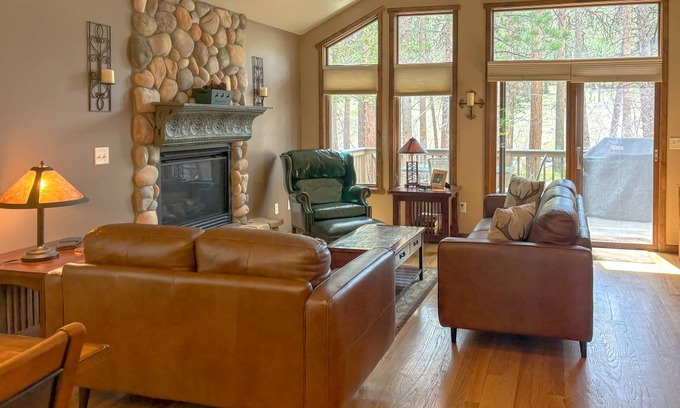 Estes Park House | 166 m² House ∙ 3 bedrooms ∙ 6 guests