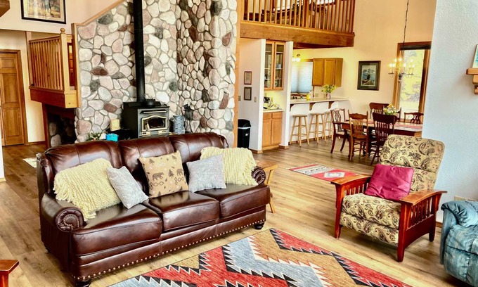 Pagosa Springs Cabin | 185 m² Cabin ∙ 3 bedrooms ∙ 6 guests