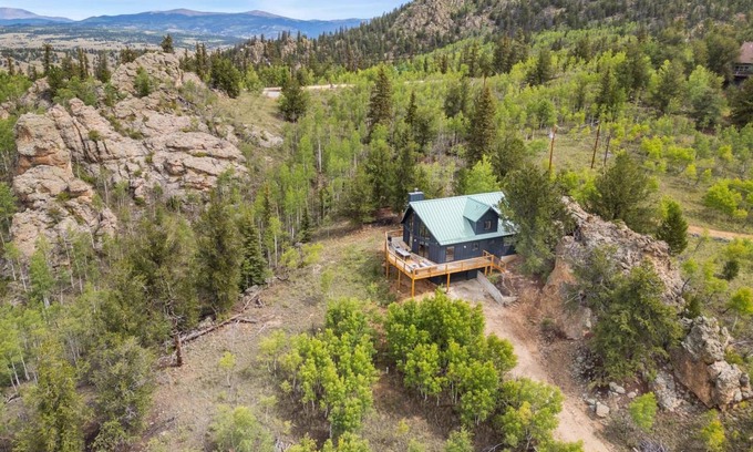 Indian Mountain Cabin | 191 m² Cabin ∙ 3 bedrooms ∙ 10 guests