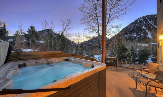 The Reserve House | 194 m² House ∙ 3 bedrooms ∙ 12 guests
