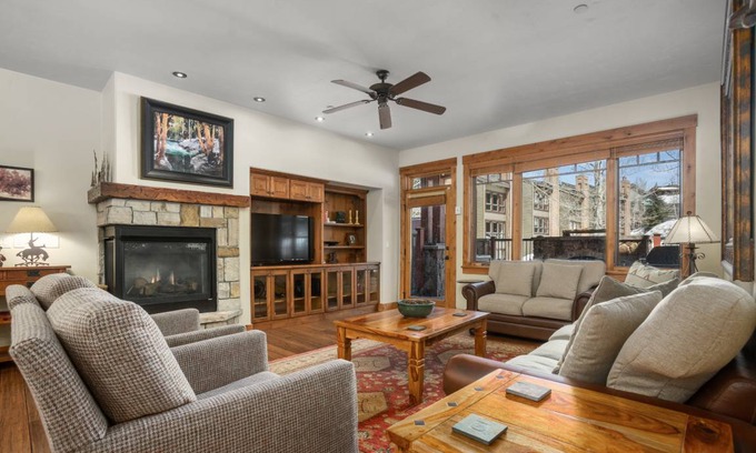 Steamboat Springs Condo | 195 m² Condo ∙ 4 bedrooms ∙ 10 guests