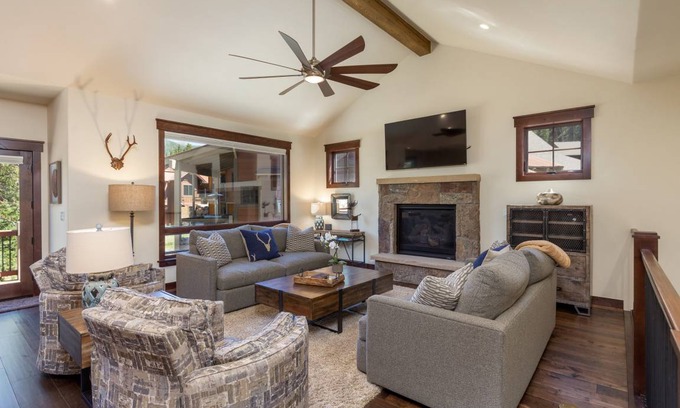 Keystone House | 195 m² House ∙ 4 bedrooms ∙ 11 guests