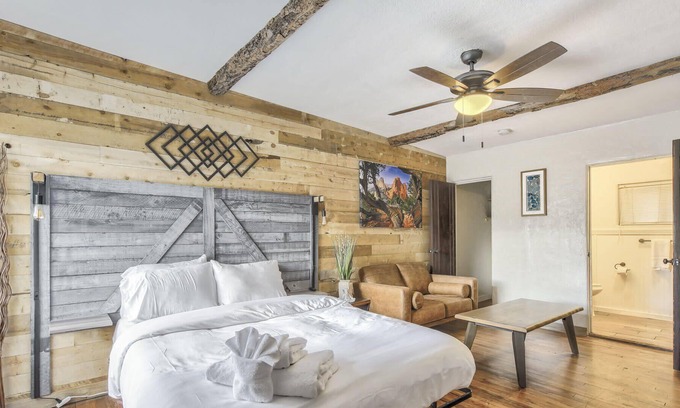 West Colorado Springs Apartment | 1BD Mtn View Ste, Hiking, Dogs Welcome!