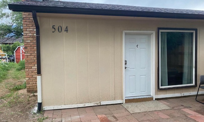 Colorado Springs Apartment | 2-bedroom near hwy. 24 & I-25