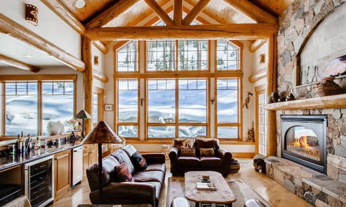 Highland Meadows House | 2118-A Vermont Rd Rental Home