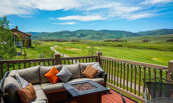 Grand Elk Ranch House | 213 m² House ∙ 4 bedrooms ∙ 11 guests