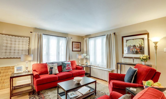 South Park Hill House | 221 m² House ∙ 2 bedrooms ∙ 6 guests