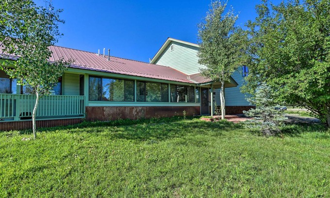 Lake Hatcher Park House | 232 m² House ∙ 5 bedrooms ∙ 10 guests