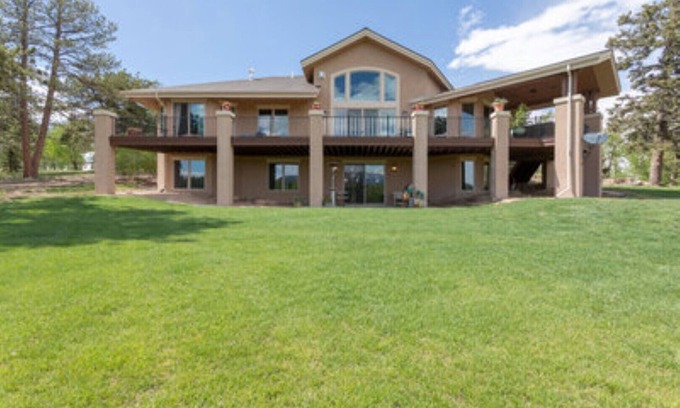 Divide House | 2500 sq ft Lower Garden Level only of a large custom home on 40 private acres.