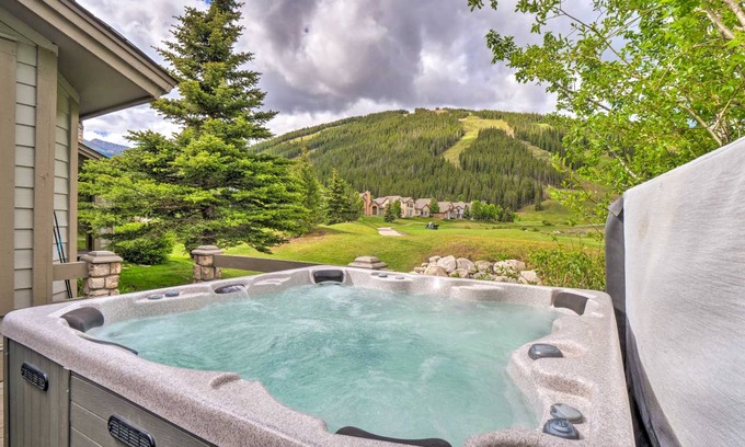East Village at Copper Apartment | 260 m² Apartment ∙ 4 bedrooms ∙ 12 guests