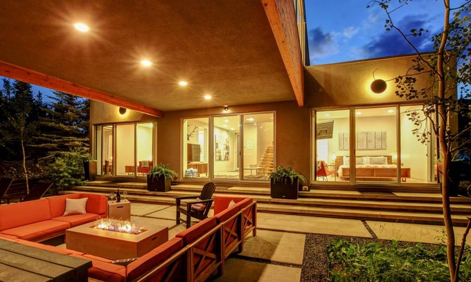 Winter Park House | 260 m² House ∙ 4 bedrooms ∙ 10 guests