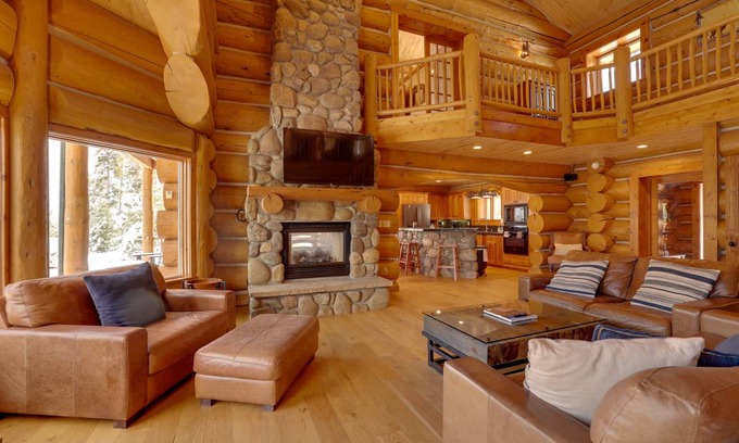 Granby House | 264 m² House ∙ 4 bedrooms ∙ 10 guests