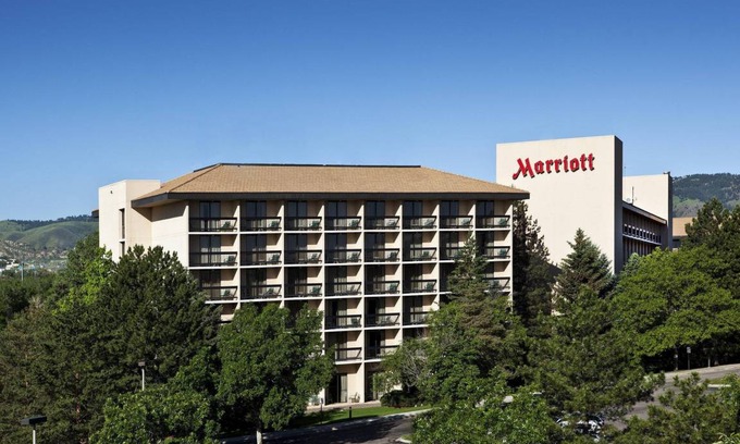 Denver West Hotel | 27 m² Hotel ∙ 127 guests