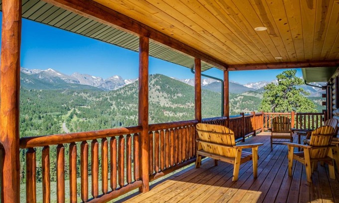 Windcliff Estates House | 281 m² House ∙ 4 bedrooms ∙ 8 guests