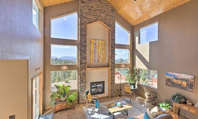 Woodland Park House | 282 m² House ∙ 3 bedrooms ∙ 8 guests