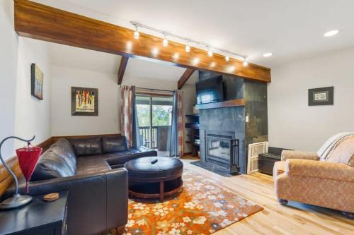 Baldy Mountain House | 3 BDR Getaway Near Skiing Hiking Plus Bus Route