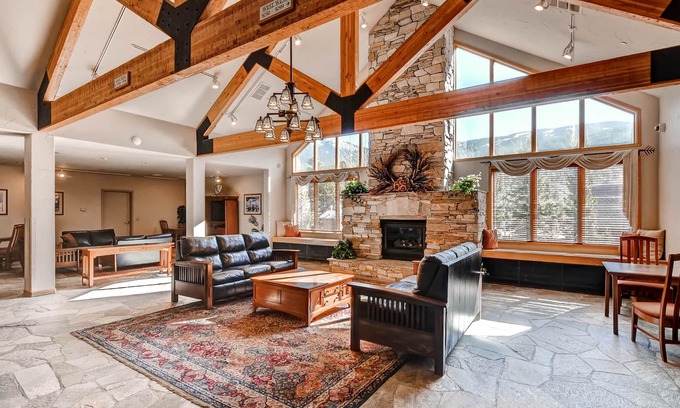 Mountain House Condo | 3 BR/3 BA; Walk to Lifts; Great View of the Slopes from 2 Balconies