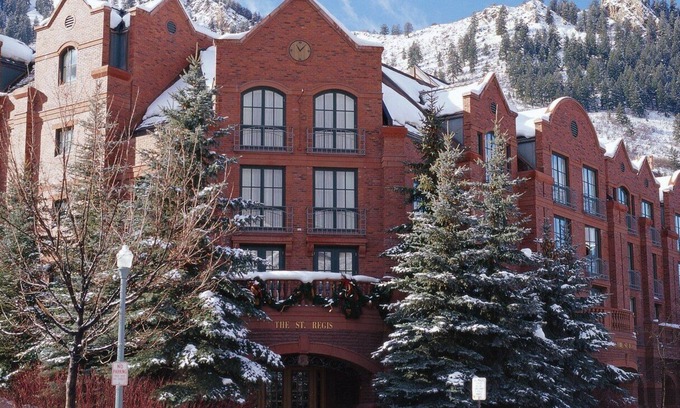 Downtown Condo | 3 BR 3 Bath St. Regis Residence Club 5 Star 5 Diamond Services