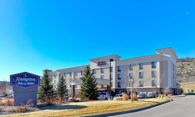 Ken Caryl Hotel | 3-Star Hotel ∙ Hampton Inn & Suites Denver Littleton