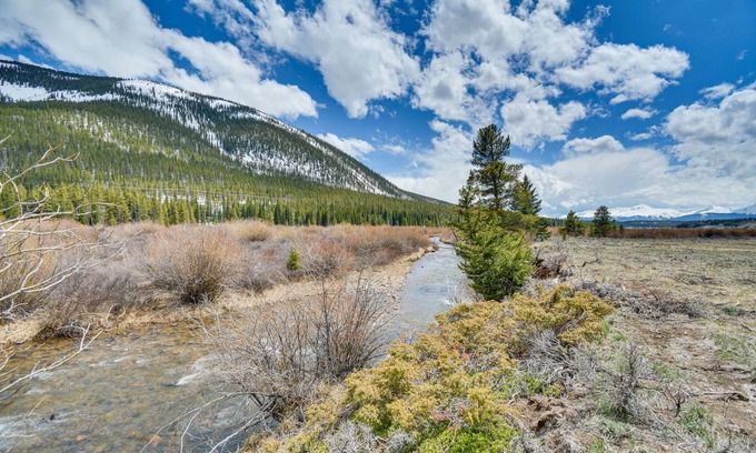 Leadville House | 315 m² House ∙ 4 bedrooms ∙ 8 guests
