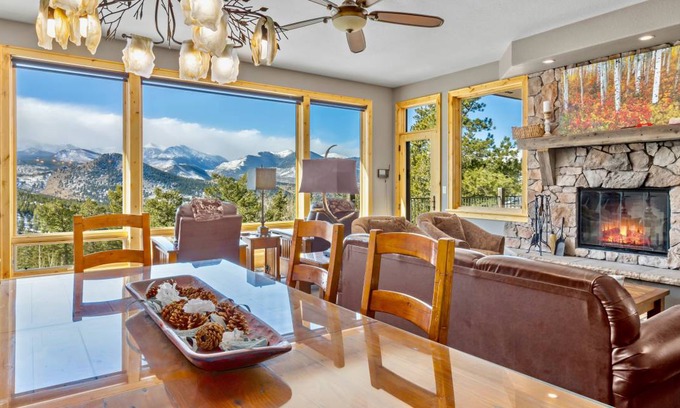 Windcliff Estates Condo | 316 m² Condo ∙ 3 bedrooms ∙ 8 guests