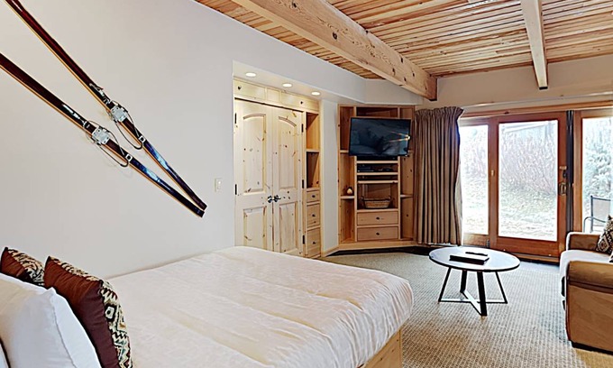 Snowmass Village Condo | 34 m² Condo ∙ 1 bedroom ∙ 2 guests