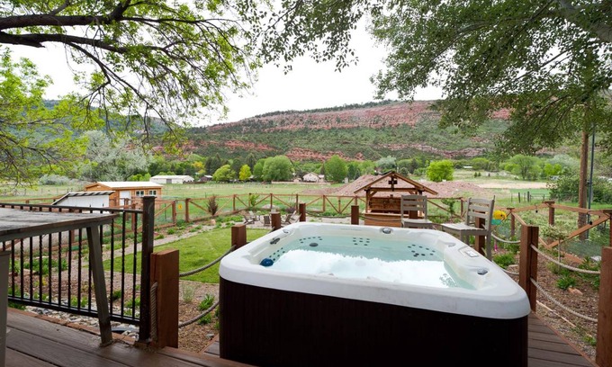 Durango House | 344 m² House ∙ 3 bedrooms ∙ 8 guests