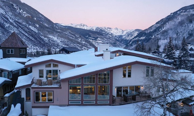 Vail Condo | 381 m² Condo ∙ 5 bedrooms ∙ 12 guests